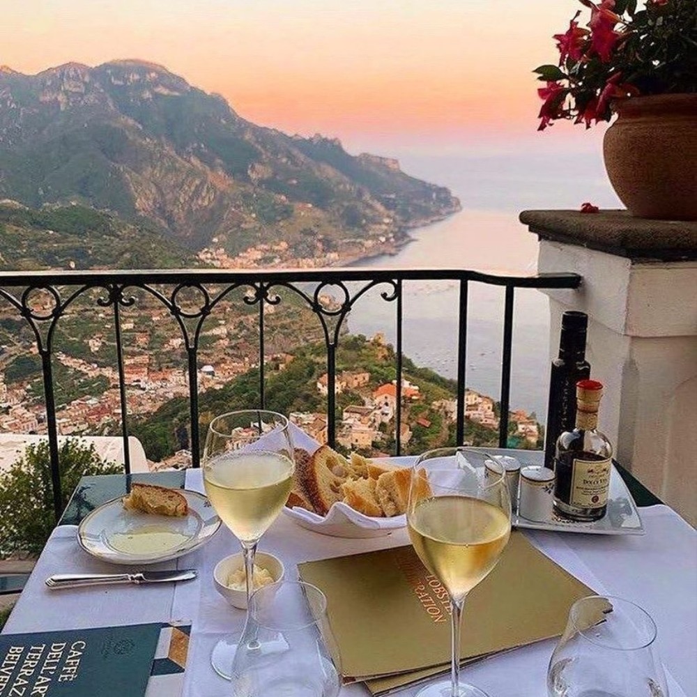 Meet your Posher, Tho